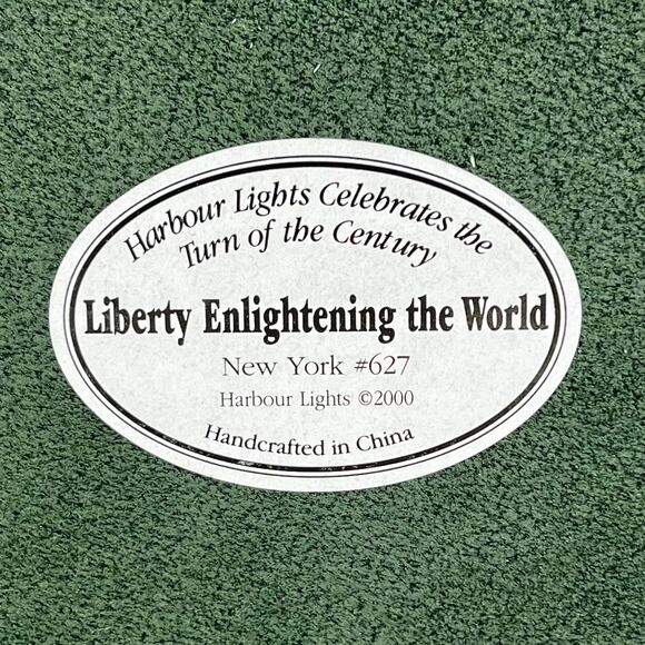 Vtg Harbour Lights Liberty Enlightening the World Statue of Liberty Collectible - Picture 3 of 13